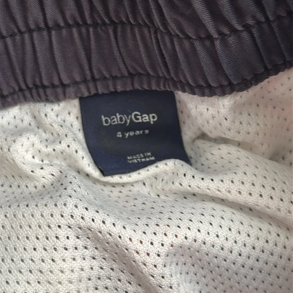 GAP multicolor plaid